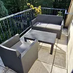 Ruhiges Haus Mit Whirlpool Fuer 5 Gaeste Nahe Messe Mit 3 Schlafzimmern Apartment