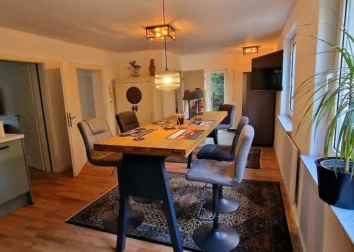 Apartmán Ruhiges Haus Mit Whirlpool Fuer 5 Gaeste Nahe Messe Mit 3 Schlafzimmern