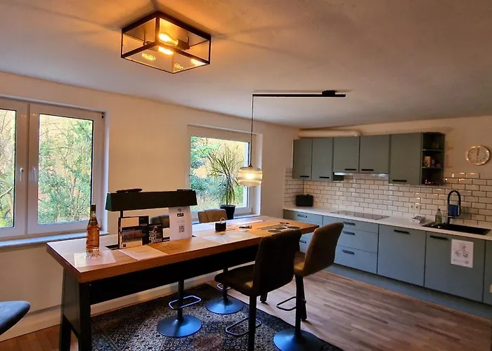 Apartmán Ruhiges Haus Mit Whirlpool Fuer 5 Gaeste Nahe Messe Mit 3 Schlafzimmern Essen